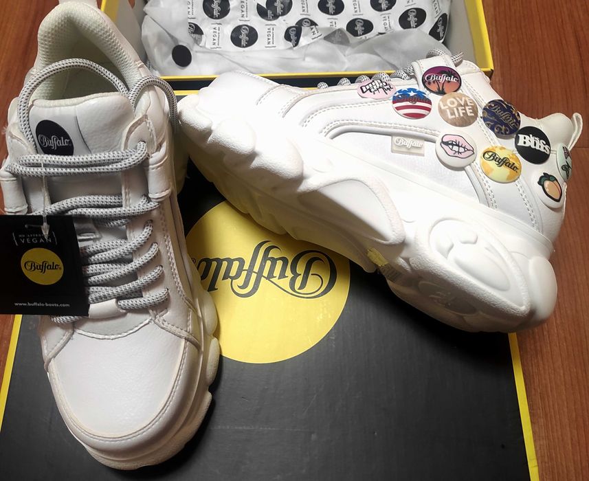 Сникърси Buffalo