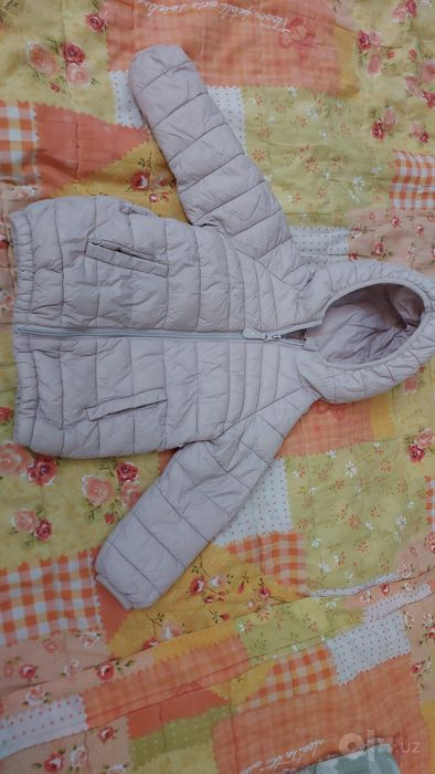 Продаю куртку для девочки