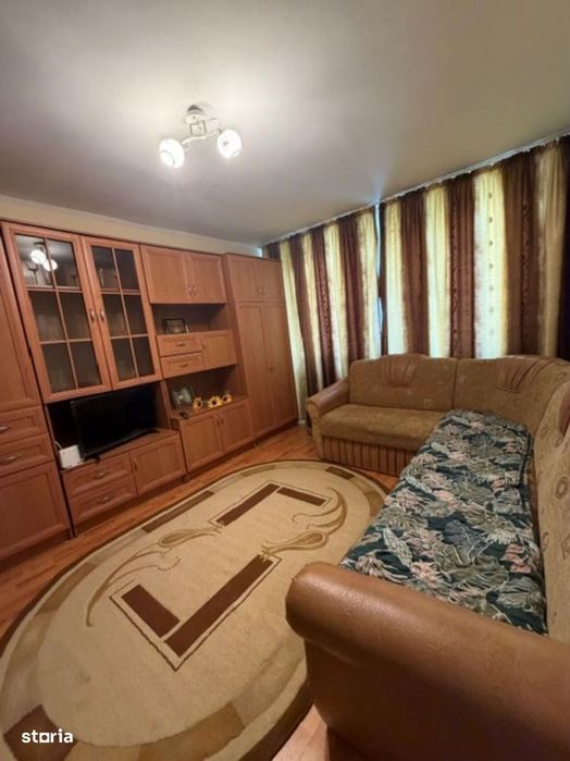 Apartament 2 camere , zona Lama