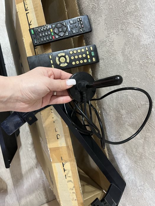 Продам телевизор