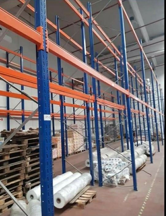 Rafturi metalice