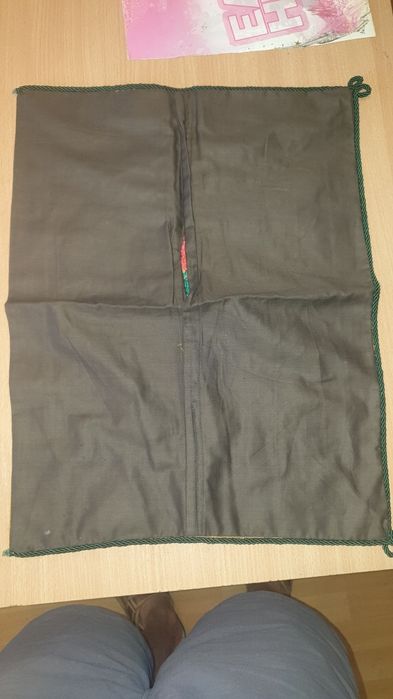 Бродирани карета , калъфки, покривка