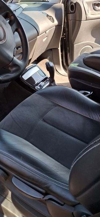 Vând Renault Espace