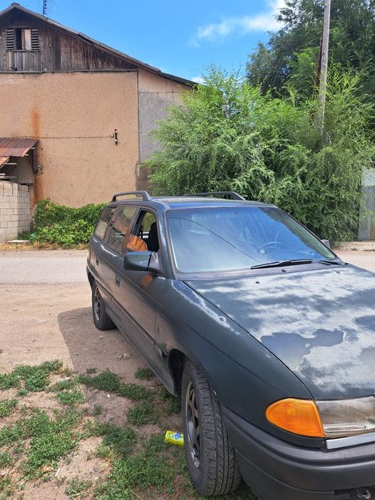 Продам опель астра 1994 года!