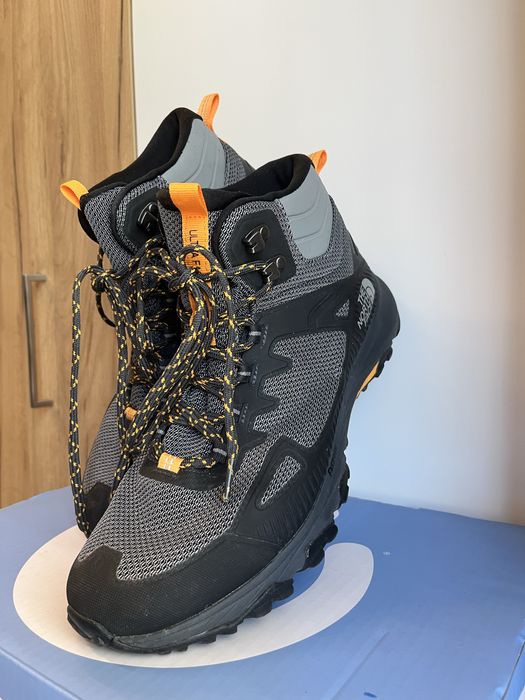 The North Face  размер EU43 Ultra FASTPACK IV Mid FUTURELIGHT в разцветка dark shadow grey / griffin gray