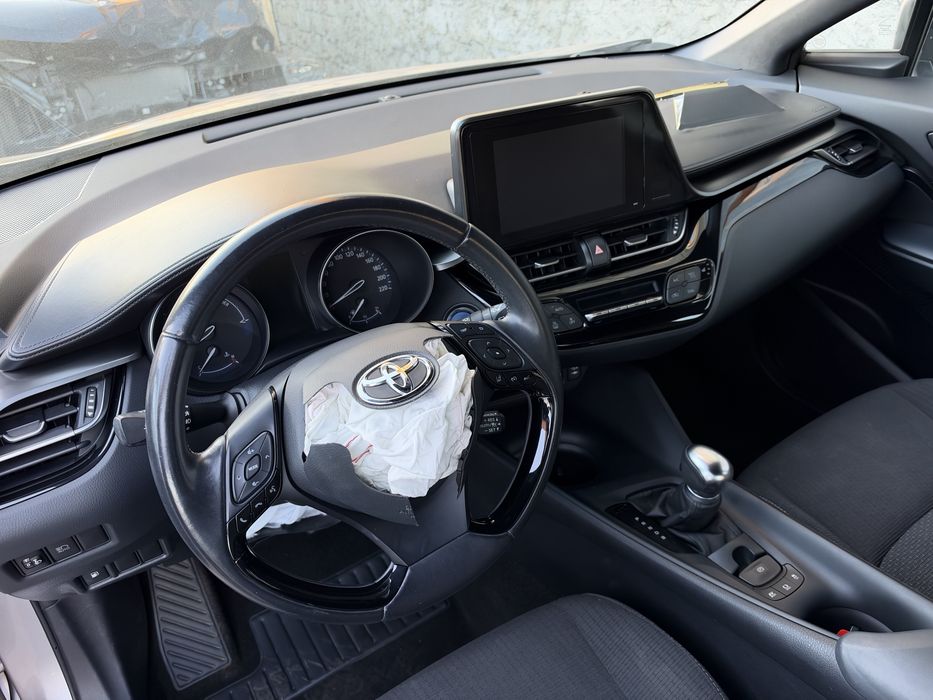 TOYOTA C-HR 2019 — imagine 5