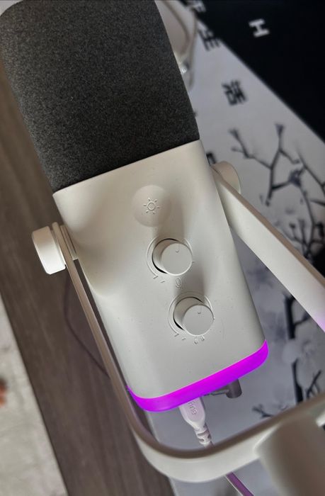 Микрофон FIFINE AM8