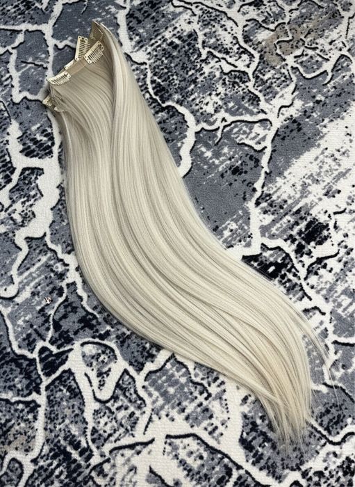 Нова 160 грама руска коса на клипси