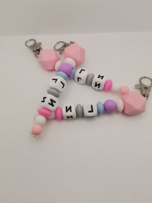 Бебешки силиконови клипсове / Държачи за биберон и гризалка, ключодър