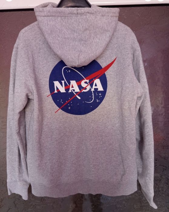 Оригинални суичъри nike и nasa