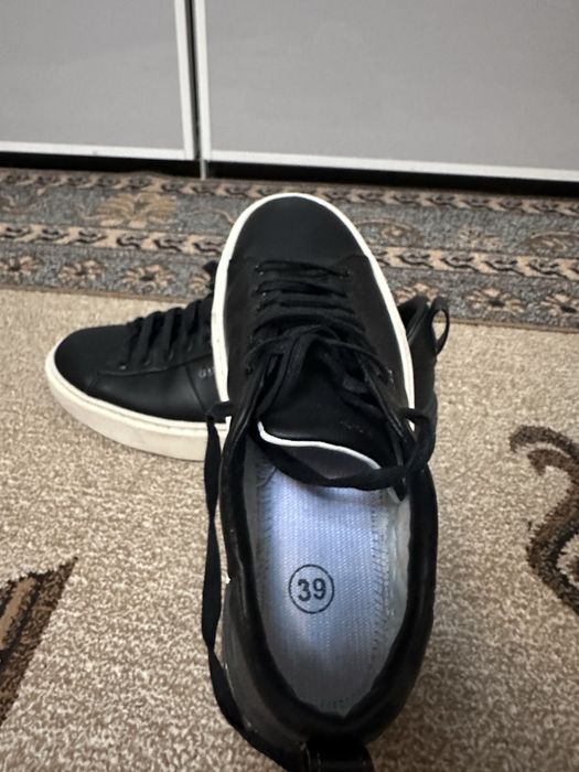 Sneakers Guess bărbați – mărimea 39