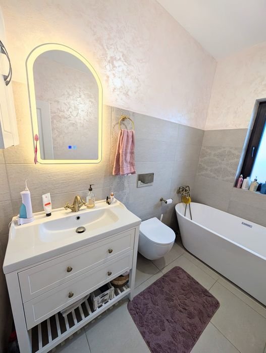 Case 88mp utili+beci+30 mp terase,aprox.500mp mp teren