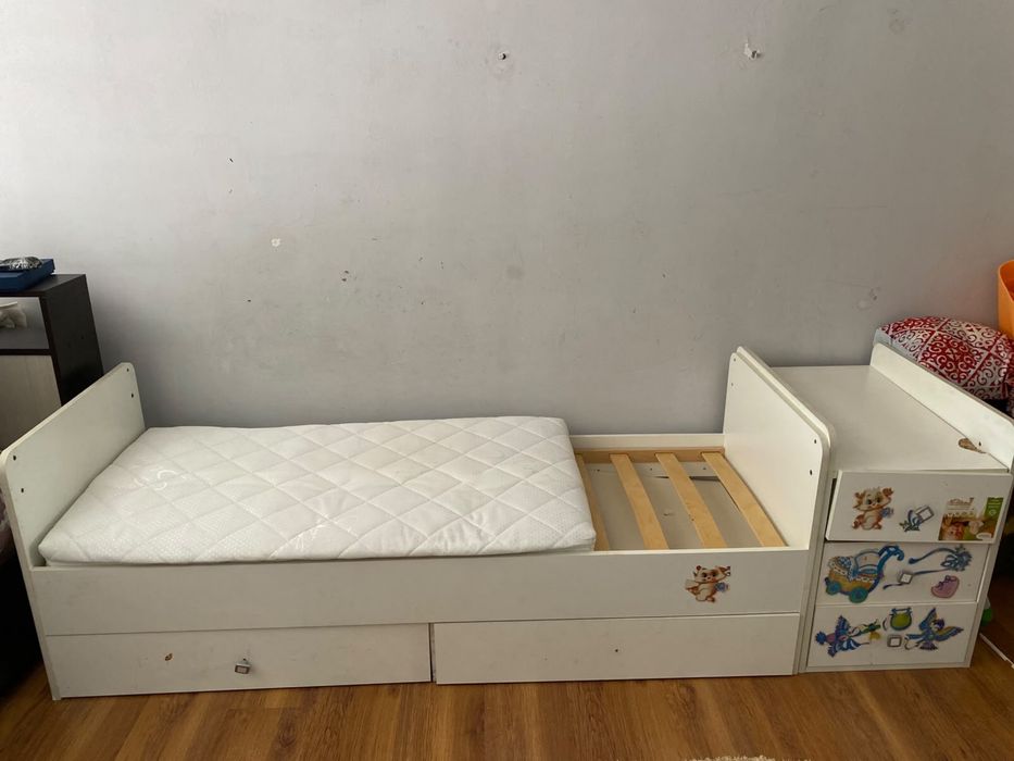 Продам детский манеж