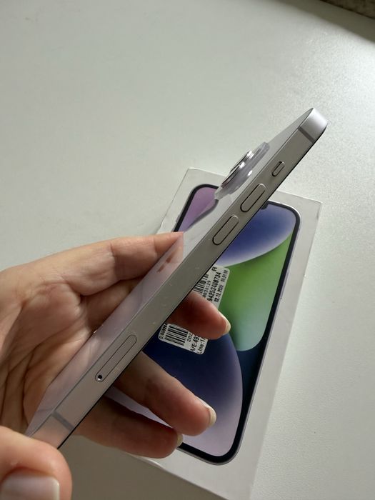 Iphone 14 . 128гб .