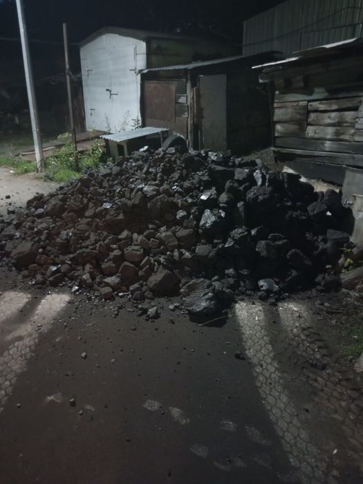 Доставка угля зил