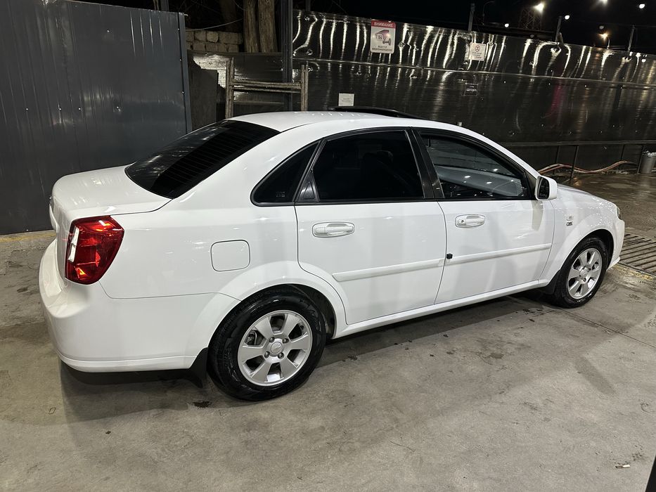 Jentra elegant plus nasiya savdoga berladi Arenda kraska toza