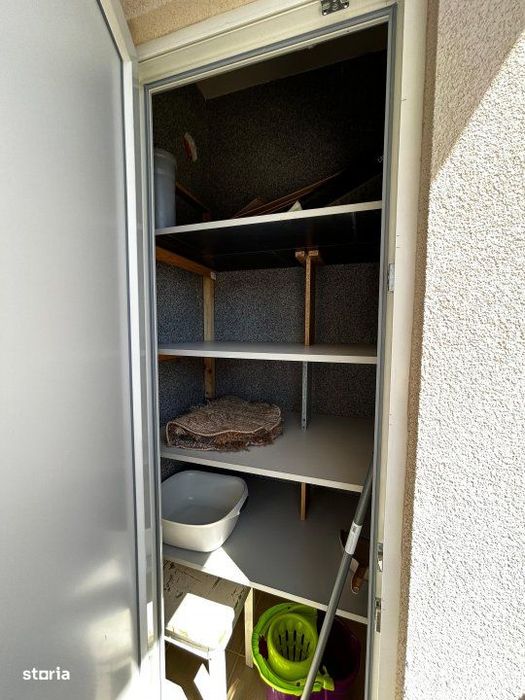 Apartament 2 camere, parcare, strada Cetatii-Floresti