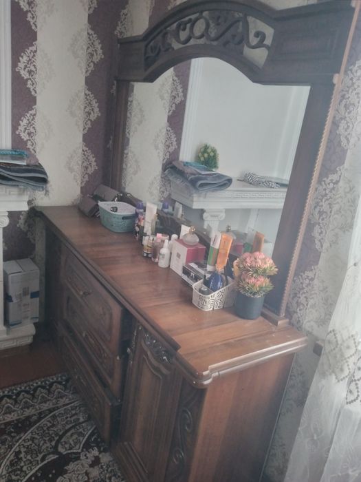 Спалний гарнитур