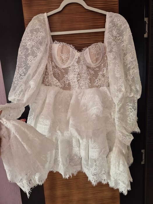 Дамски рокли Miss Rosier