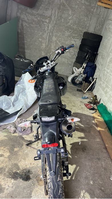 Cross 125 pe injectie