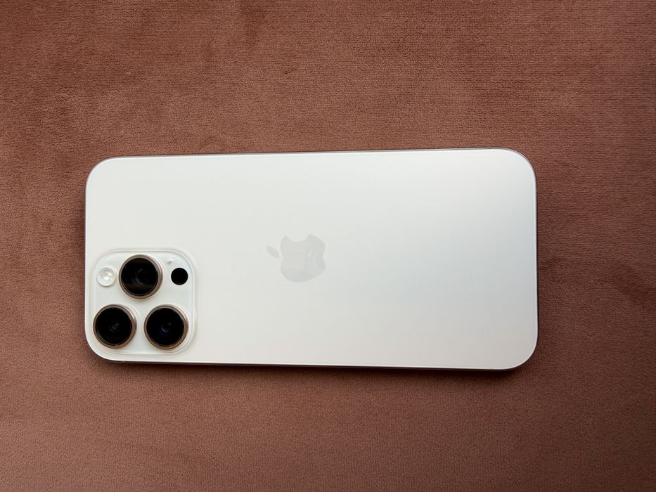 Продам Iphone 16 Pro Max 512 Gb