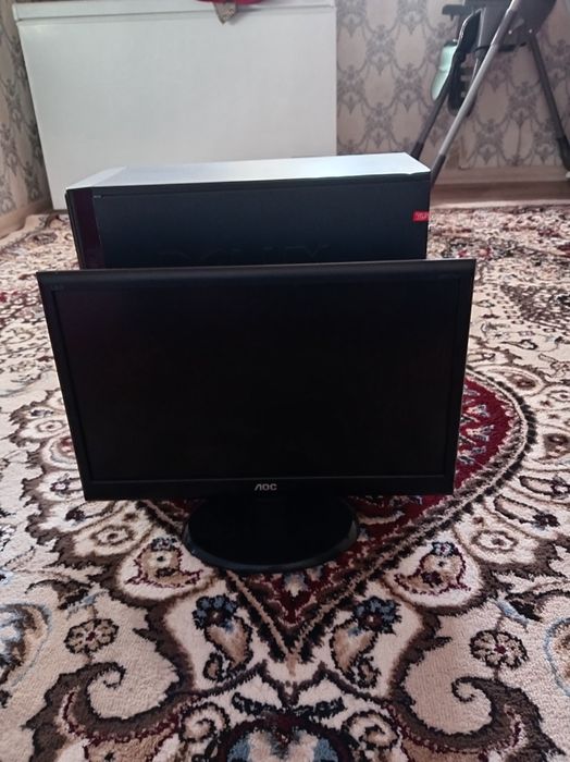 офисный компютер