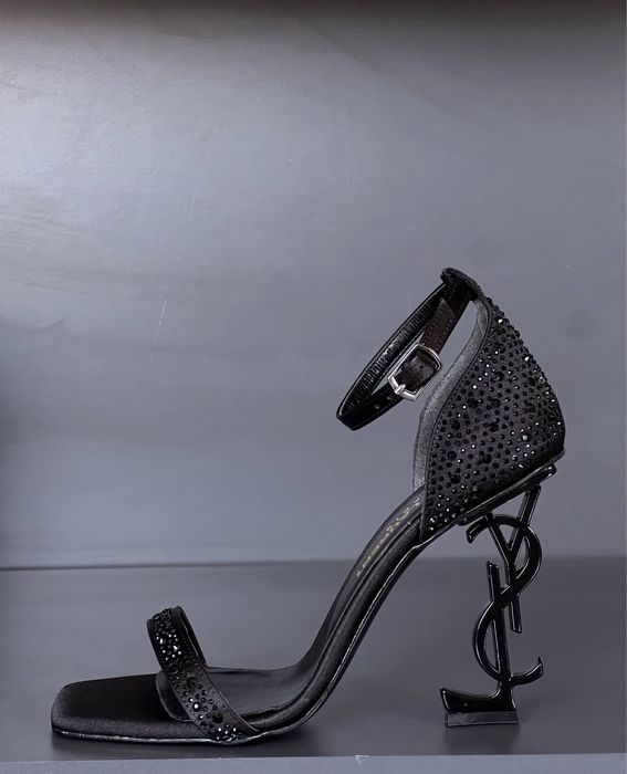 Pantofi Ysl noi !!! Marimi 36-40 !!!