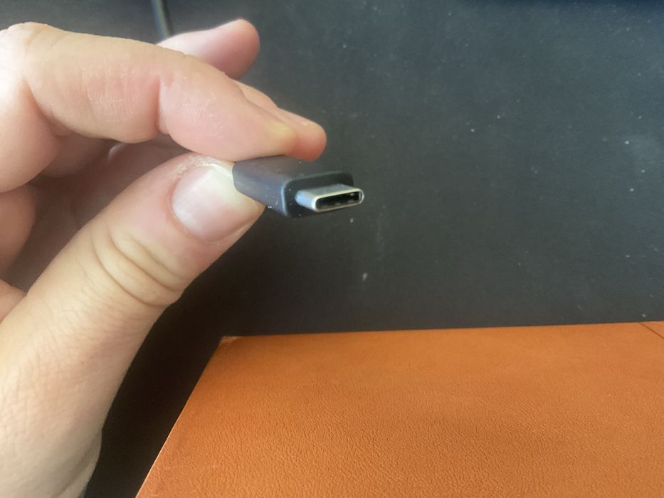 Адаптер USB-C към VGA оригинален Lenovo работи с всички производители