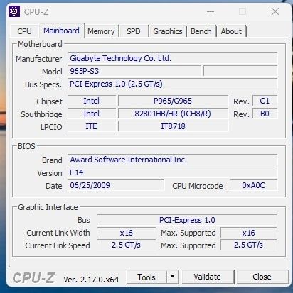 Компютър и монитор windows 11