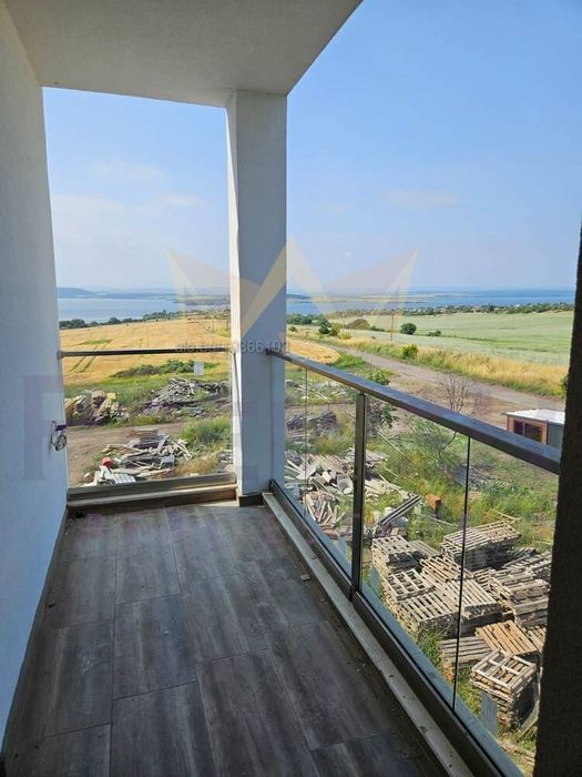 Продава се Тристаен апартамент в Бургас, Меден рудник - зона В - 97 кв.м за 681 €/кв.м - Снимка #7