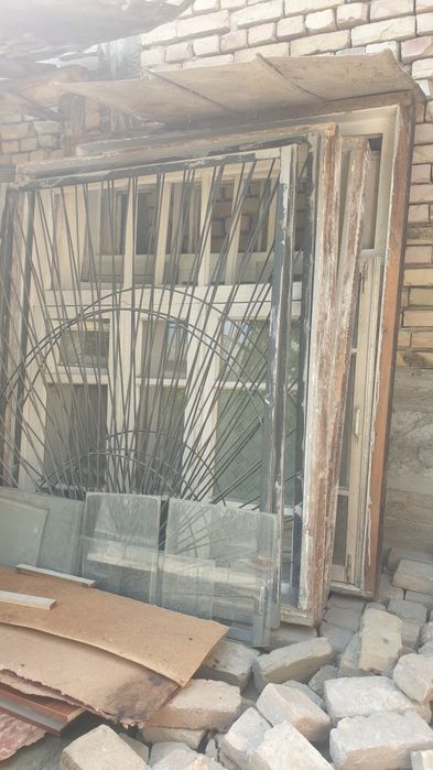 Taxta romlar sotiladi xolati yaxshi qalin aynelari xam bor