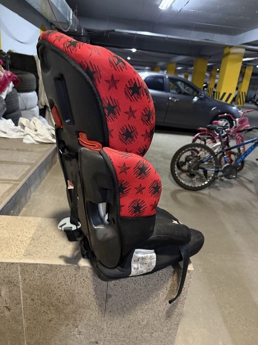 Продам легкое автокресло