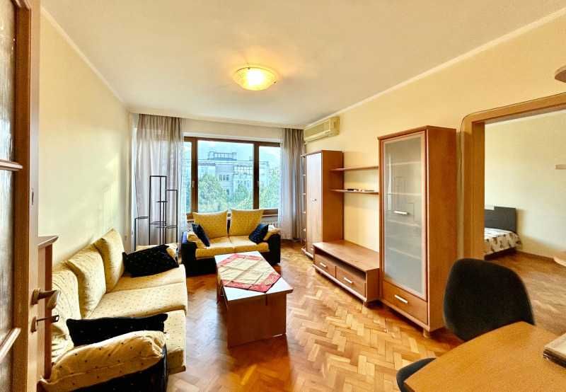 3стаен апартамент в Бъкстон