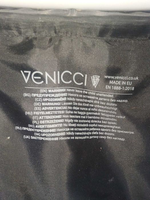 Бебешка количка VENICCI