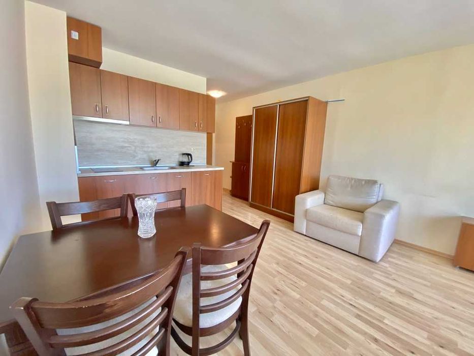Продава се Едностаен апартамент в к.к. Слънчев бряг - 40 кв.м за 549 €/кв.м - Снимка #4