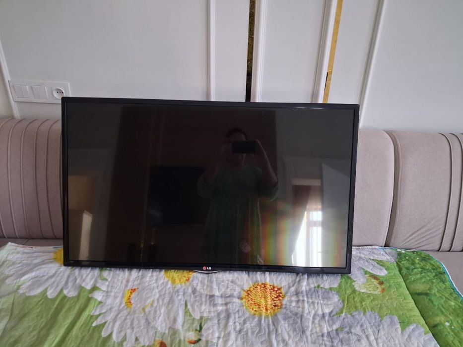 Продам телевизор от LG