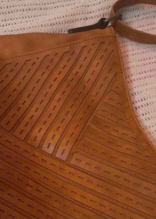 Кафява дамска чанта