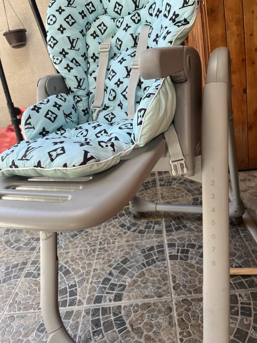 Scaun de masa Chicco Polly Magic Relax