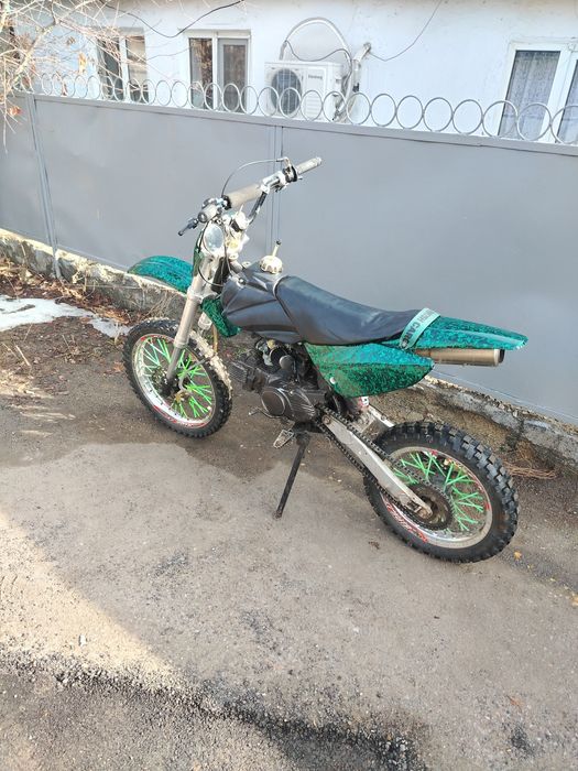 Продам питбайк 110 кубов