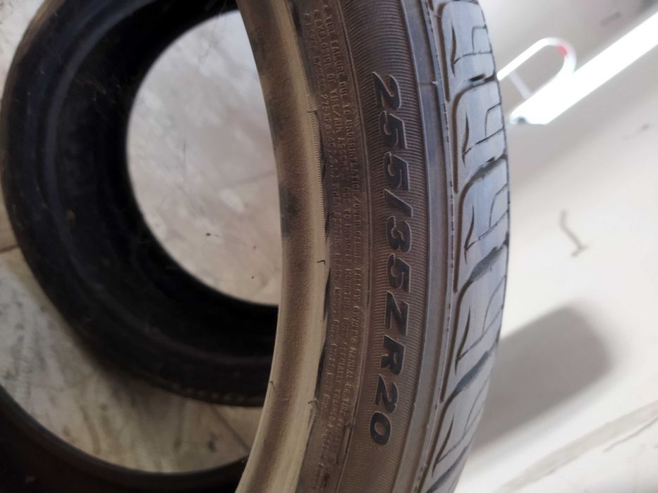 Nexen 255/35/R20