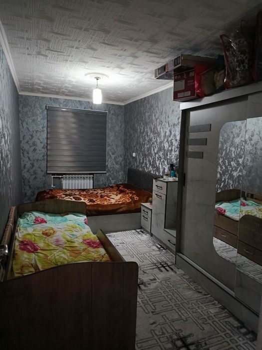 Чирчикдаги 2 хона уйимни сотаман.