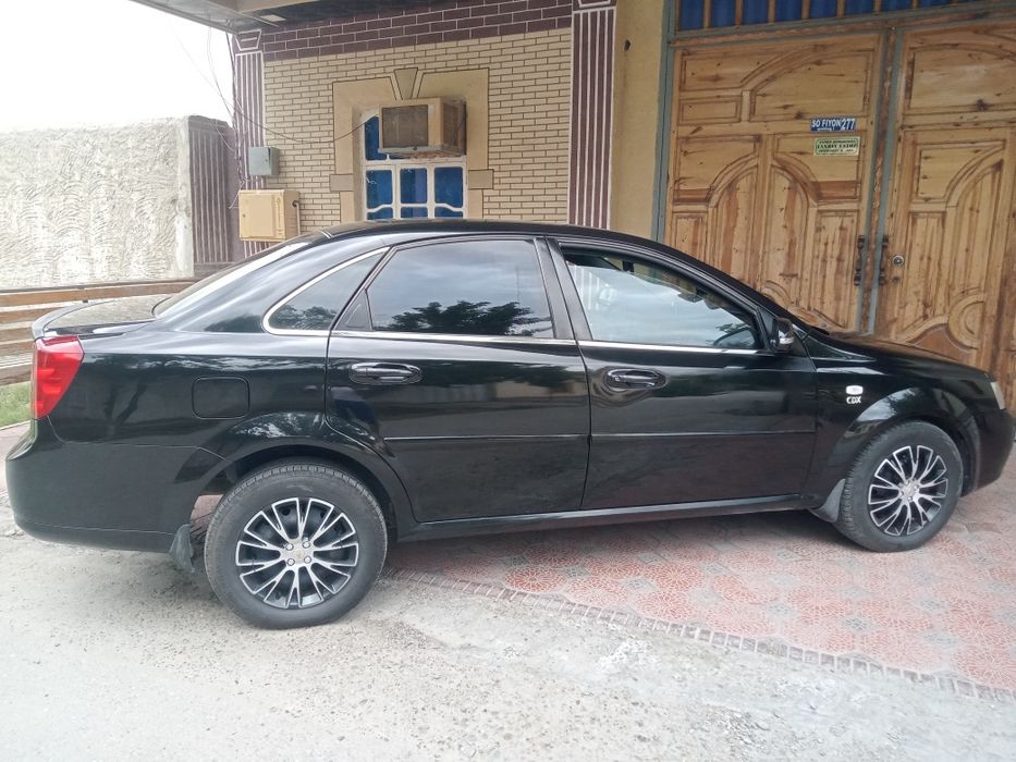 Ласетти сотилади холати Зур Олди орка бутун заклофкада озрок краска бо