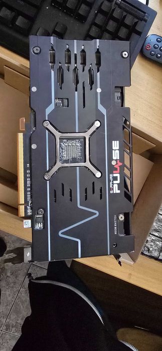 Radeon 5500XT 8GB