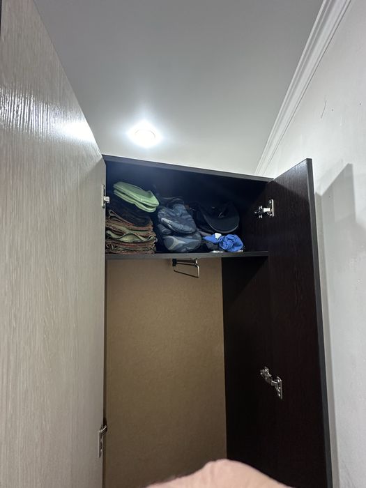 Шкаф на прихожей