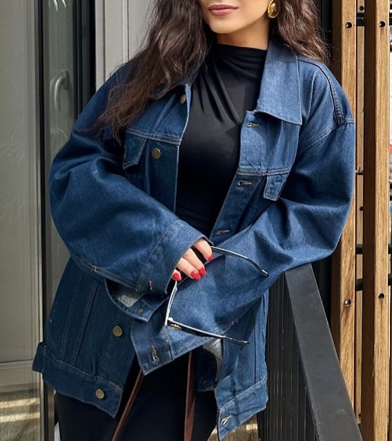 Женская рубашка из джинсы плотной