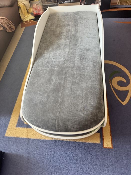 Кровать детская машинка