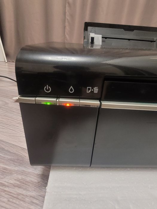 Принтер Epson p50