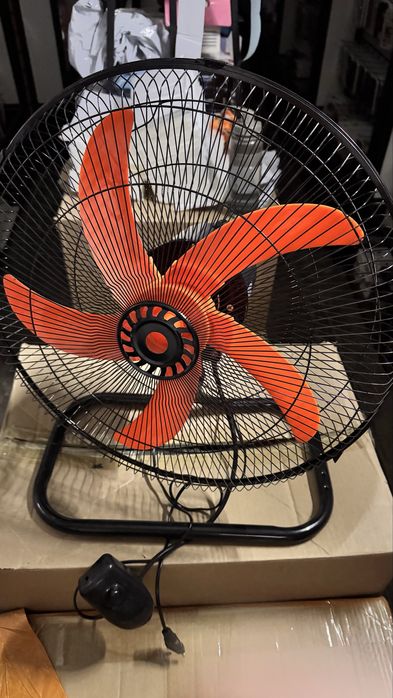 Продам вентилятор в отличном состоянии.