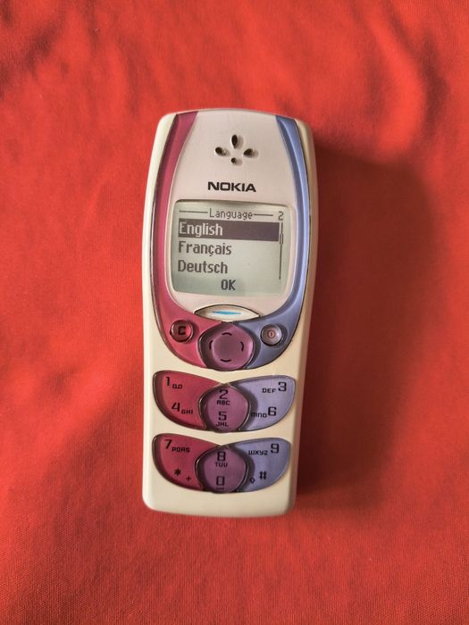 Nokia 2300 ( liber de rețea)