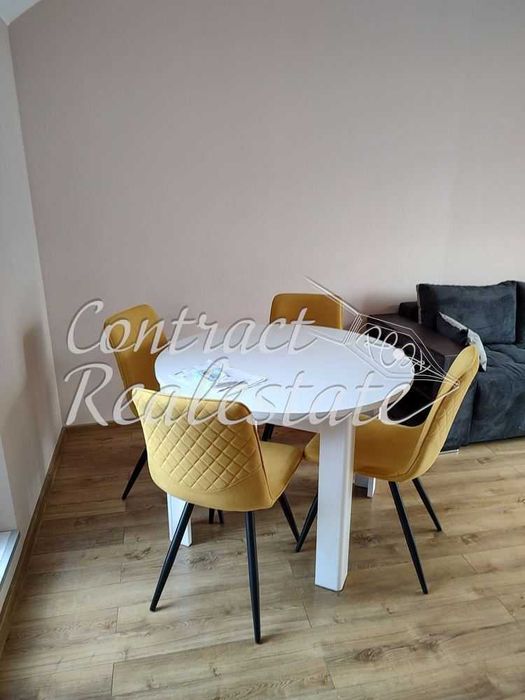 Дава се под наем Двустаен апартамент в Варна, Колхозен пазар - 55 кв.м за 357 € - Снимка #2